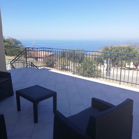 Dente Di Leone Hotel San Mauro Cilento Luaran gambar