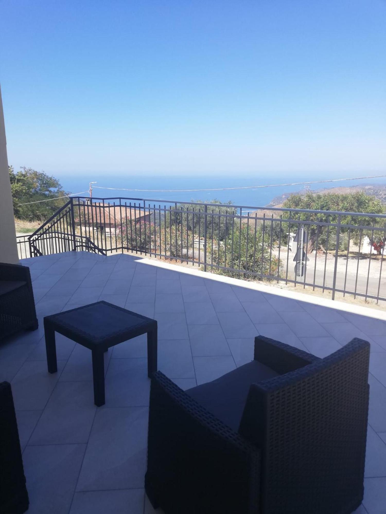 Dente Di Leone Hotel San Mauro Cilento Luaran gambar