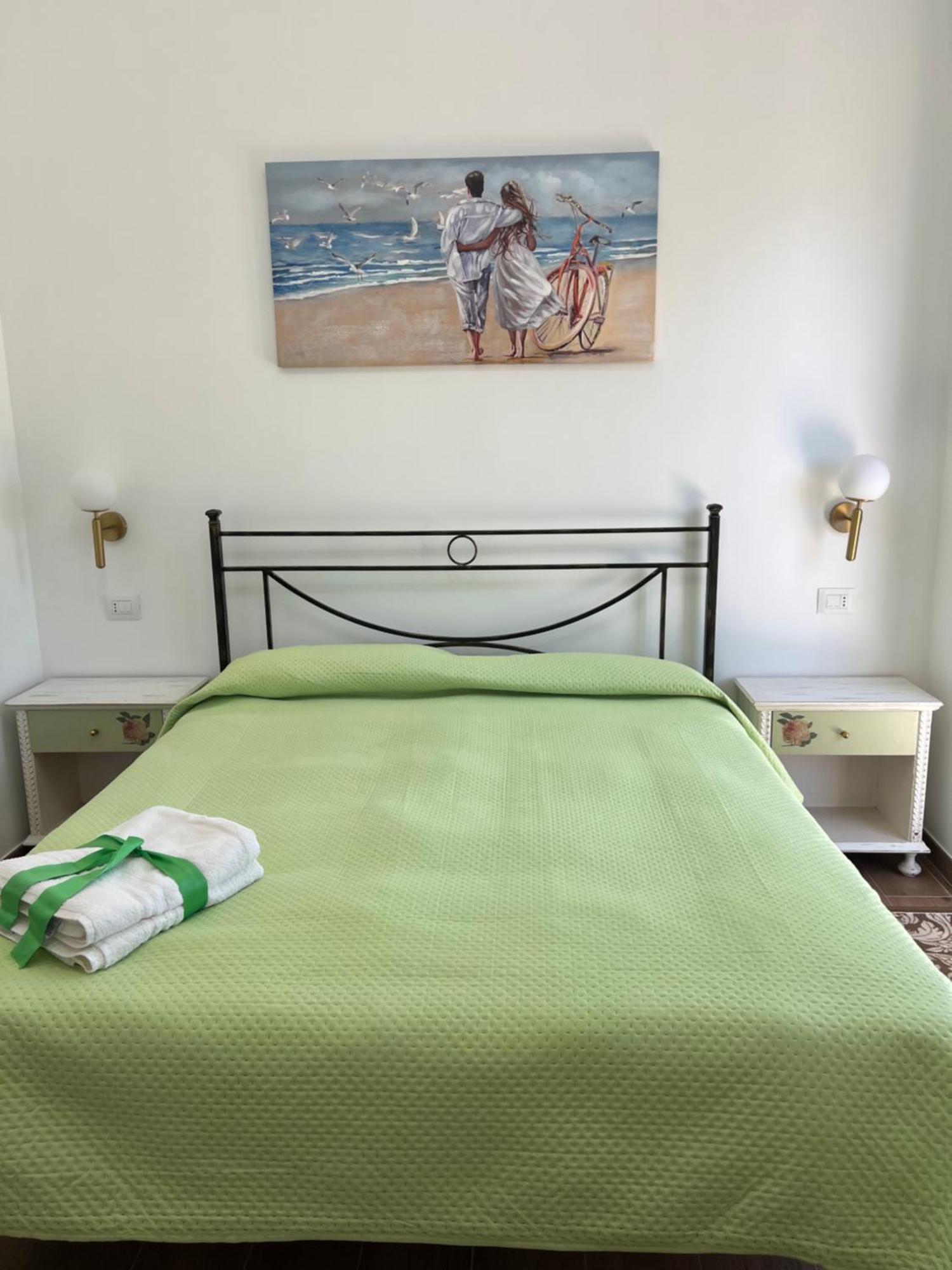 Dente Di Leone Hotel San Mauro Cilento Luaran gambar